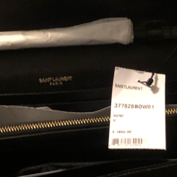 Saint Laurent classic wallet on a chain. - Picture 4 of 4